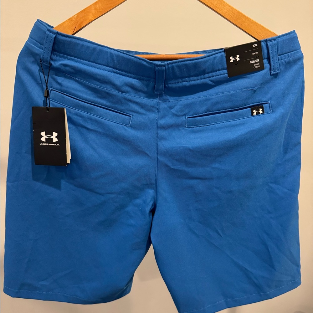 NWT Under Armour Vibrant Blue Golf Shorts